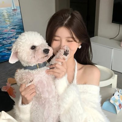 布劳涅森林的女人们